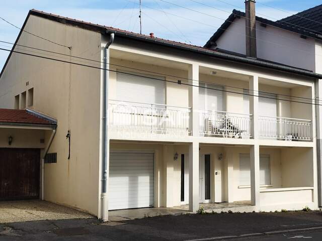 MAISON 6 PIECES 153 M2 AVEC JARDIN — photo du bien