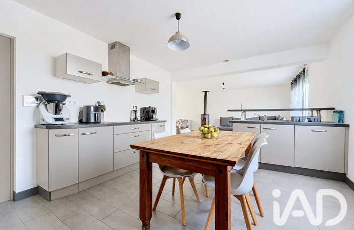 Vente Maison/villa 7 pièces — photo 3