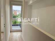 Immeuble Mixte comprenant duplex de 82 m2 et local commercial indépendant de 50 M2 avec cour privative. — photo 4