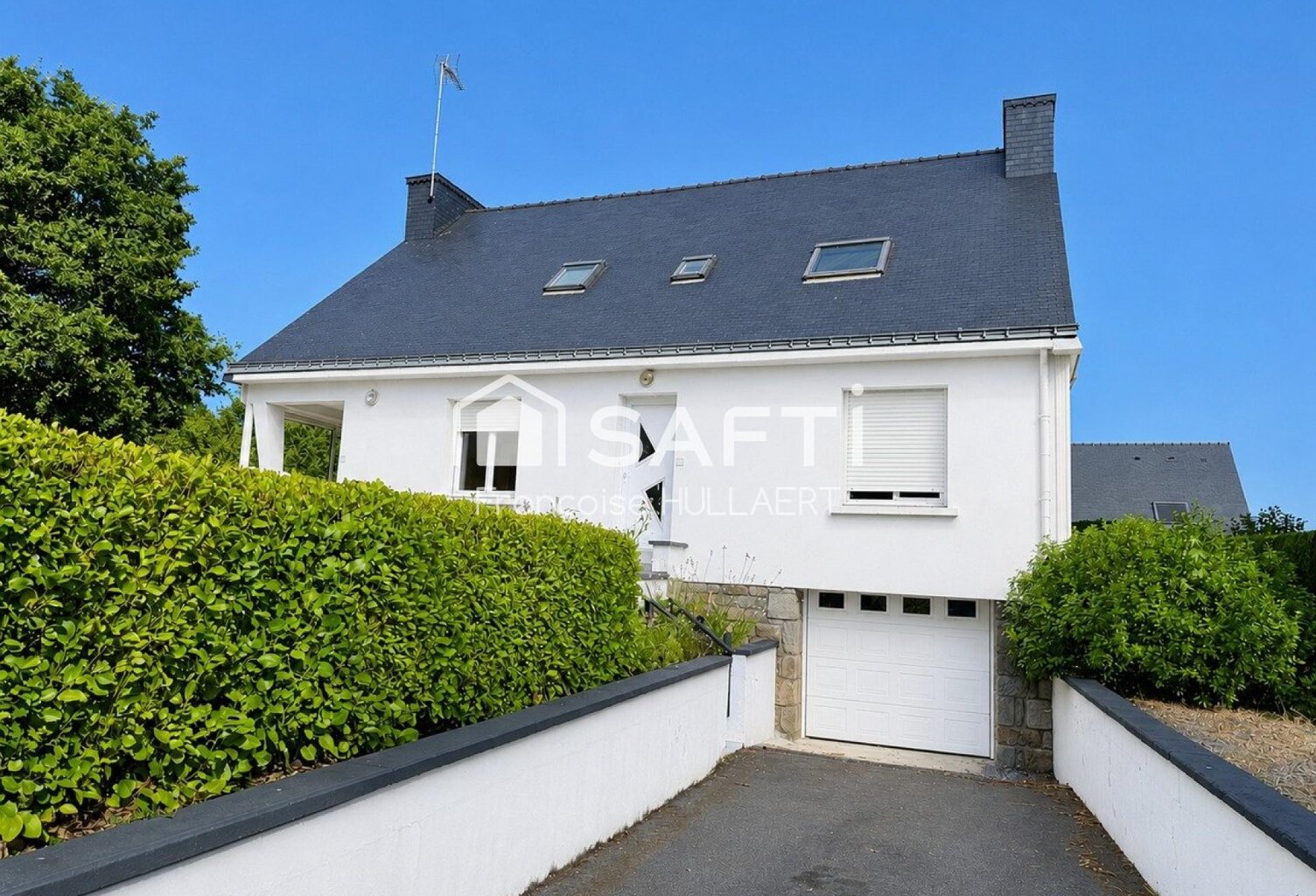 Maison 7P - Bourg de Sulniac (56250) — photo 1