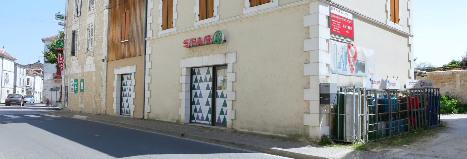 Commerce 3 Pièces 275 m² à vendre à Lisle (24350)