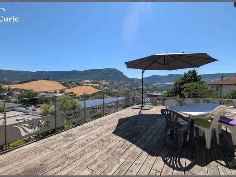 Maison T6 de 160m² avec plus de 120m² de sous-sol — photo 1