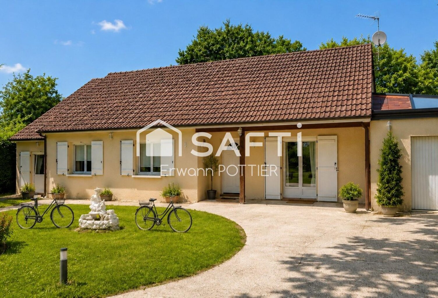 Pavillon de plain-pied à Étigny, proche de Sens — photo 1