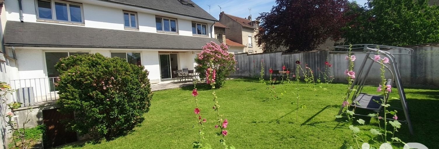 Maison 9 Pièces 252 m² à vendre à Villeneuve-le-Roi (94290)