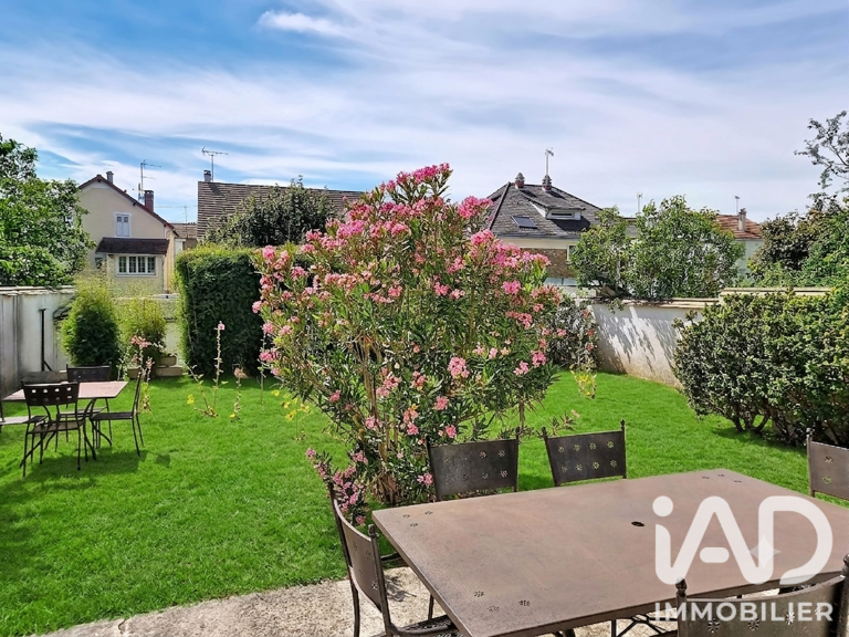 Vente Maison/villa 9 pièces — photo 1
