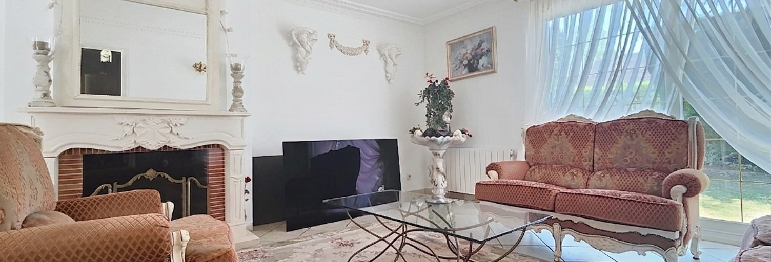 Maison 8 Pièces 141 m² à vendre à Longnes (78980)