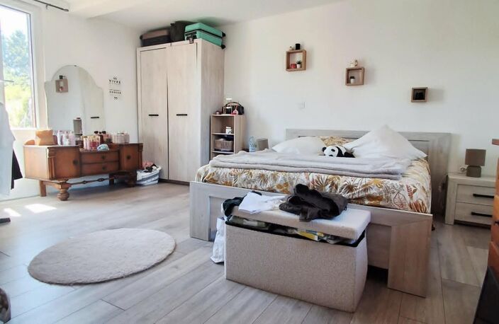 Vente Maison/villa 5 pièces — photo 3