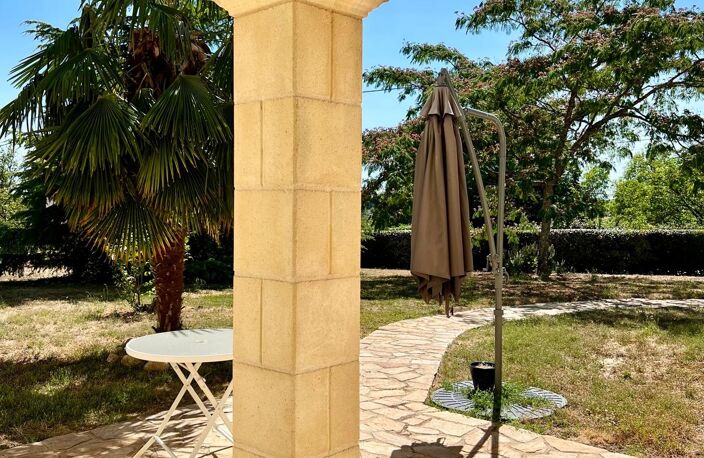 Vente Maison traditionnelle 8 pièces — photo 3