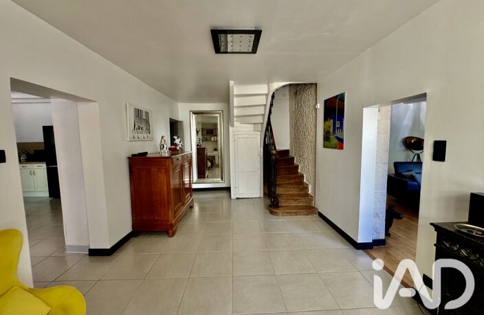 Vente Maison/villa 6 pièces — photo 2