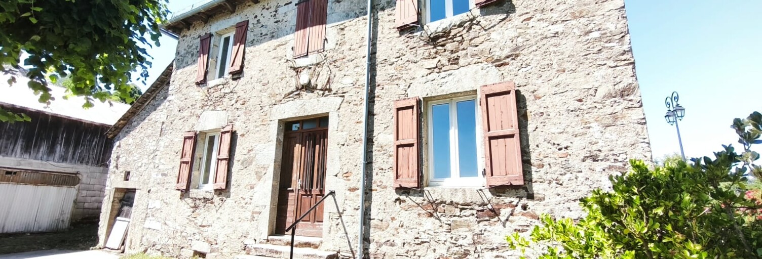 Maison 4 Pièces 97 m² à vendre à Lapeyrugue (15120)