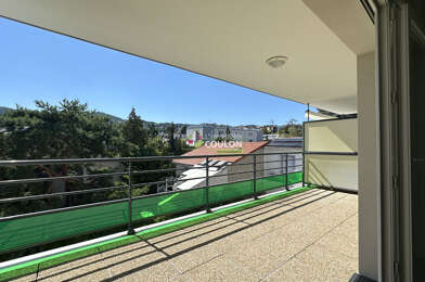 Appartement 3 pièces 800 €