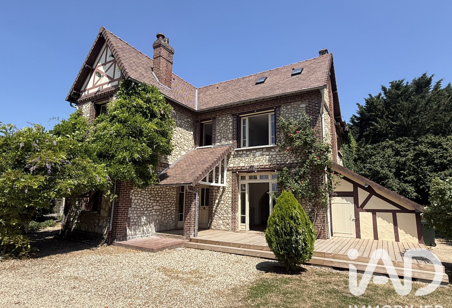 Vente Maison/villa 9 pièces — photo 1