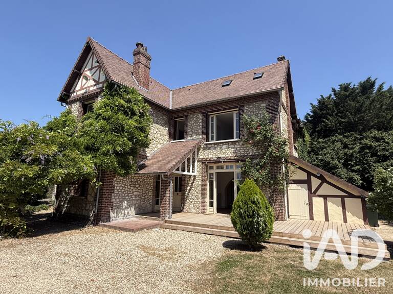 Vente Maison/villa 9 pièces — photo 1