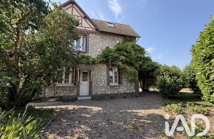 Vente Maison/villa 9 pièces — photo 2