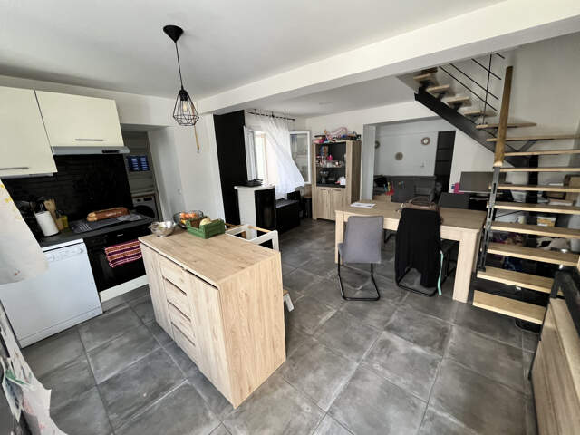 MAISON T4, GARAGE ET JARDIN — photo du bien