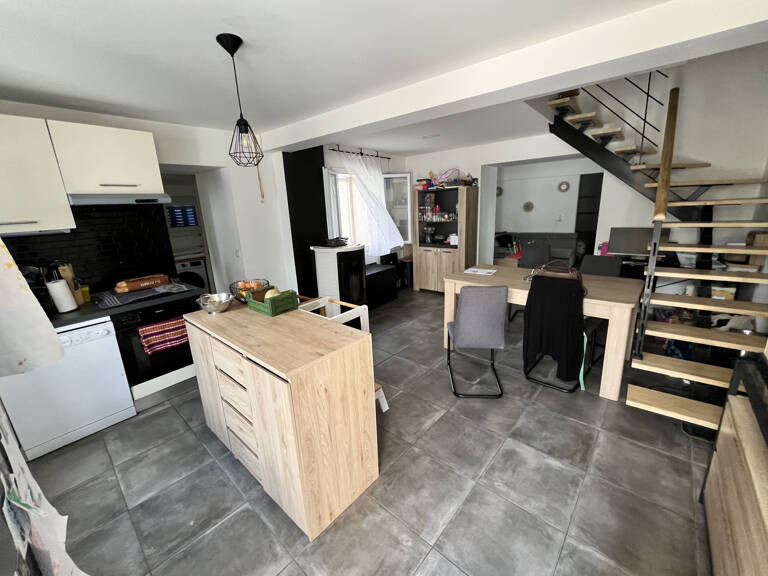 MAISON T4, GARAGE ET JARDIN — photo 1