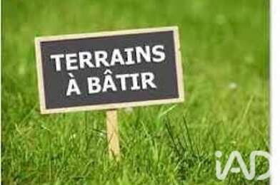 Terrain  79900 €