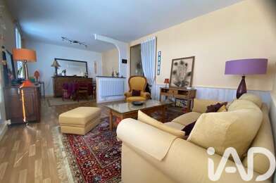 Appartement 3 pièces 148400 €