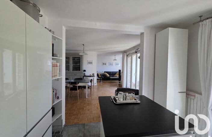 Vente Maison de ville 8 pièces — photo 2