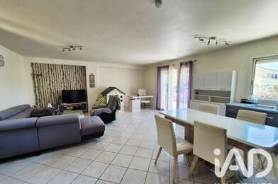 Appartement 4 pièces 180000 €