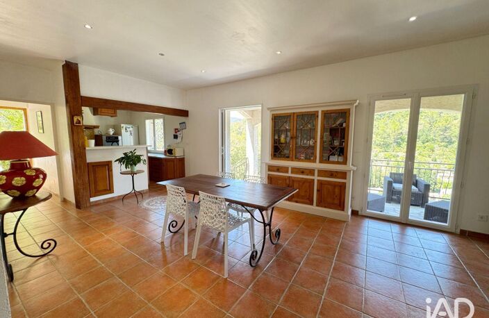 Vente Maison/villa 5 pièces — photo 2