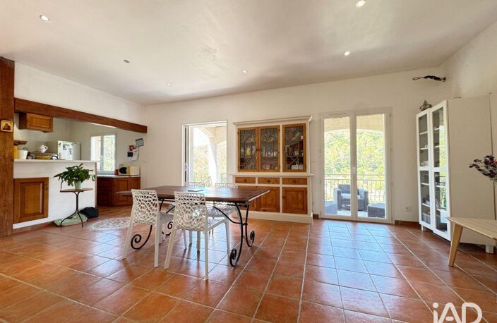 Vente Maison/villa 5 pièces — photo 3