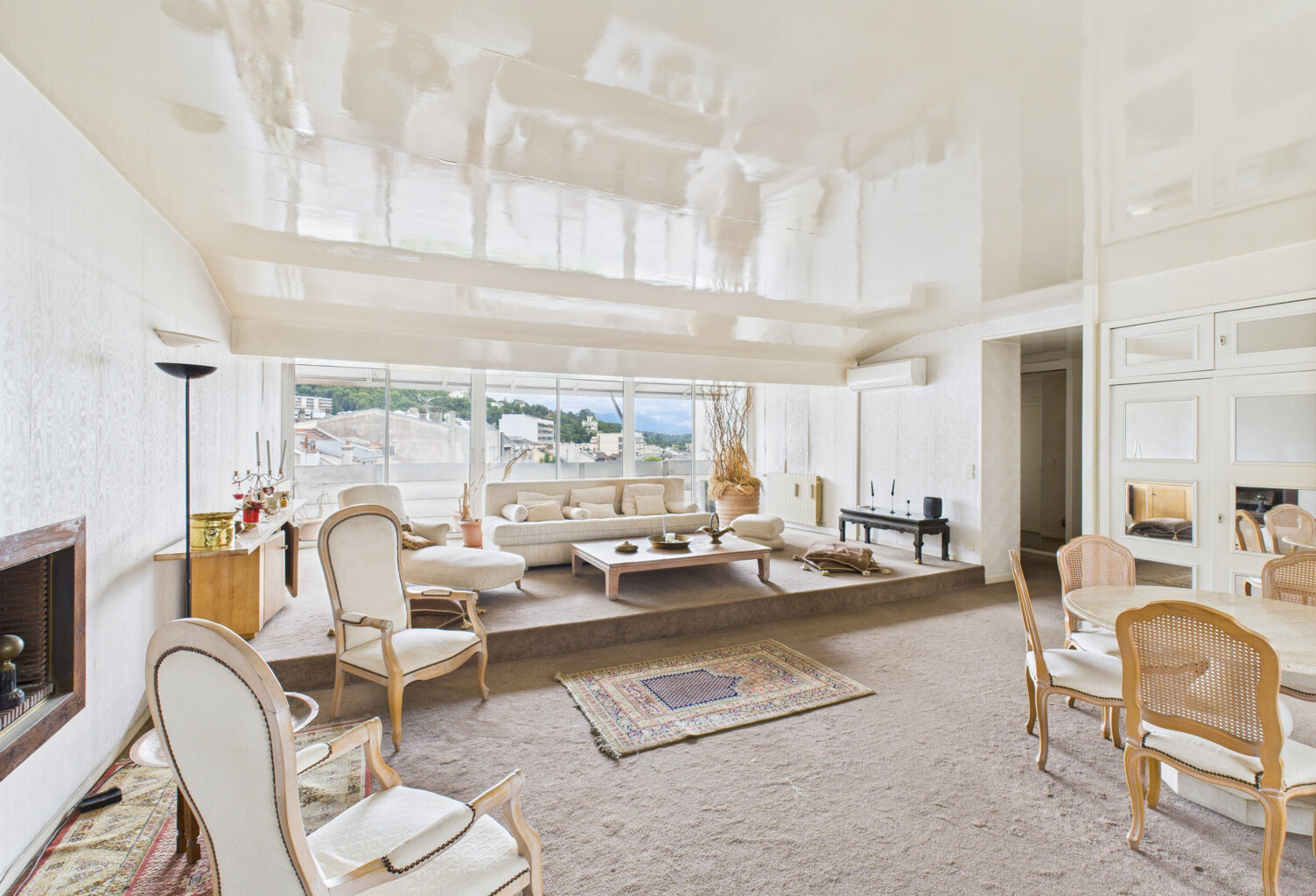 Appartement de 170 m2 au sol en plein coeur de ville. — photo 1