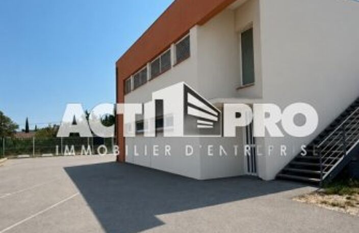 Bureaux à louer — photo 2