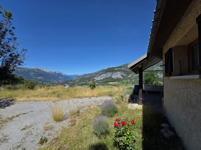 Maison avec terrain de 1400m2 — photo du bien