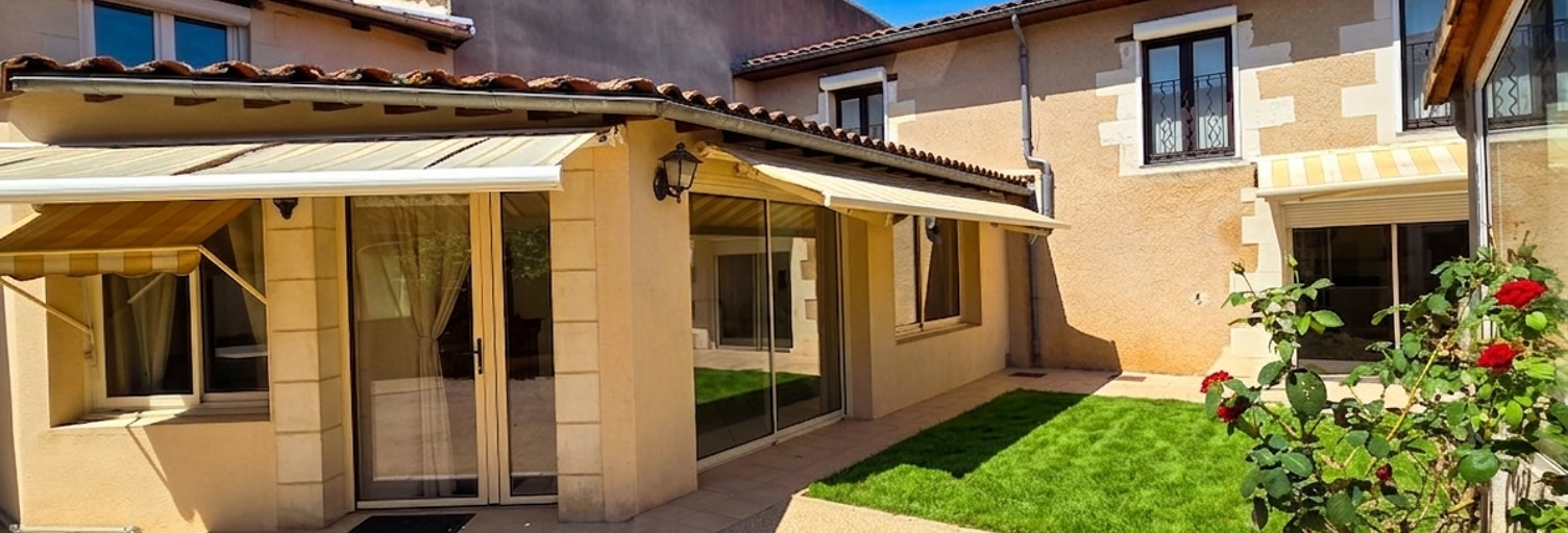 Maison 8 Pièces 188 m² à vendre à Neuville-de-Poitou (86170)