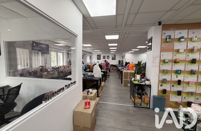 Vente Boutique/Local commercial 600 m&sup2; — photo 5