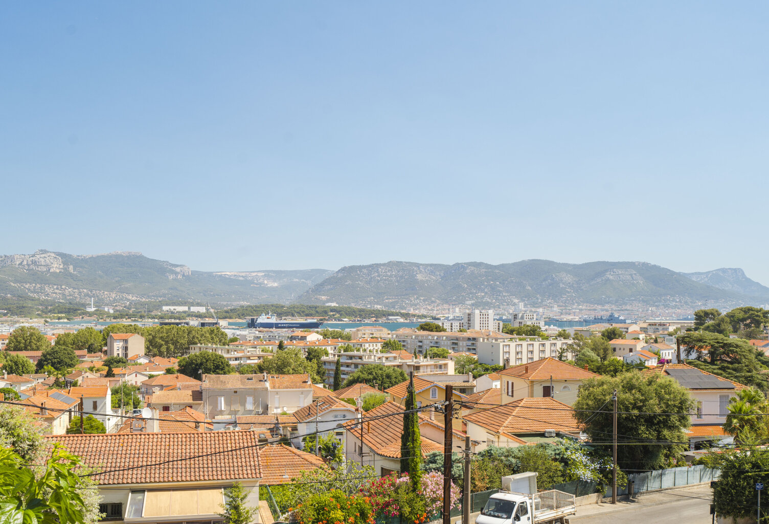 LA SEYNE-SUR-MER   L'EVESCAT | Maison familiale rénovée avec — photo 1