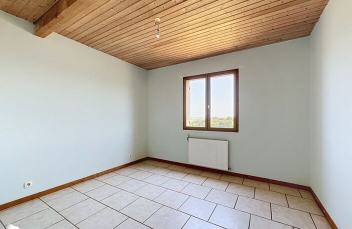 Vente maison 3 pièces 78 m² Sainte-Croix-du-Mont (33410) — photo 3