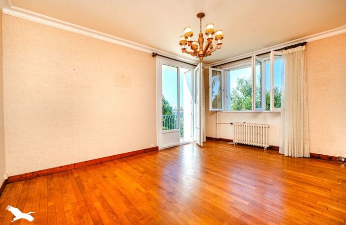 Maison de ville de 10 pièces principales — photo 3
