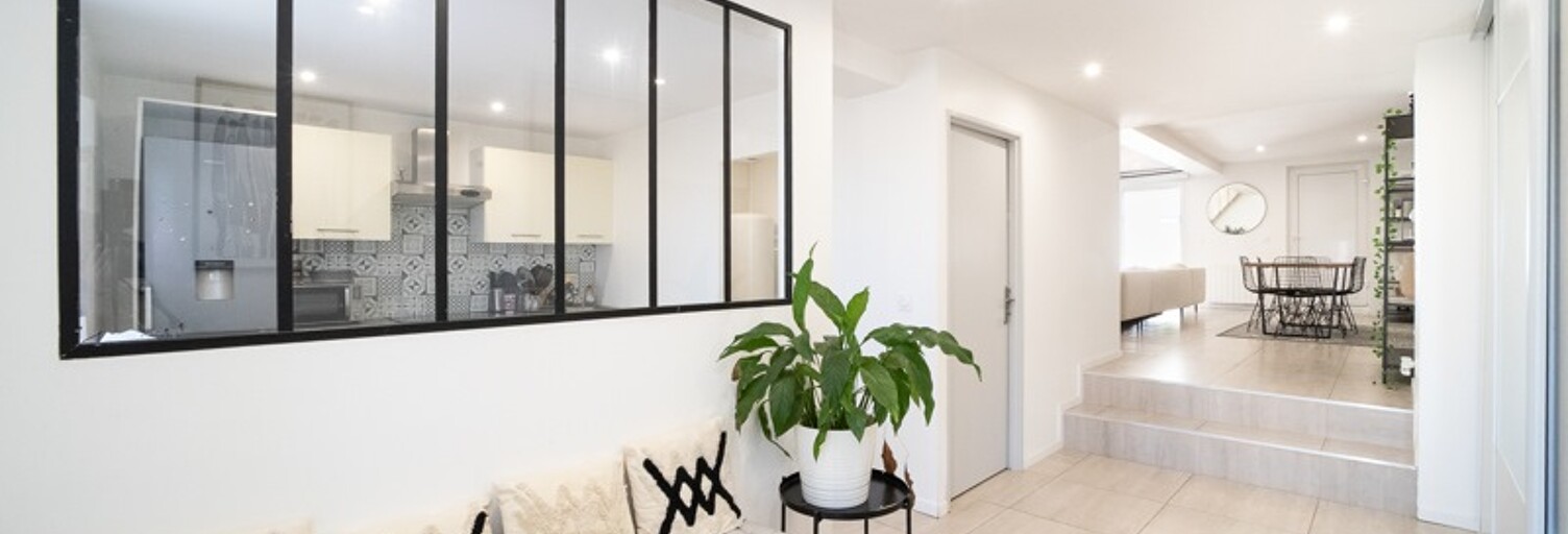Maison 4 Pièces 130 m² à vendre à Val de Virvée (33240)