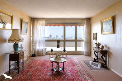 Appartement 6 pièces 182069 €