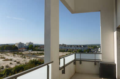 Appartement 3 pièces 880 €