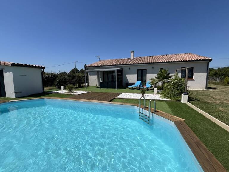 Villa de 5 pièces principales — photo 1
