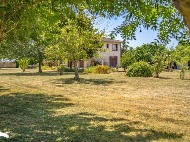 Villa de 5 pièces principales — photo du bien