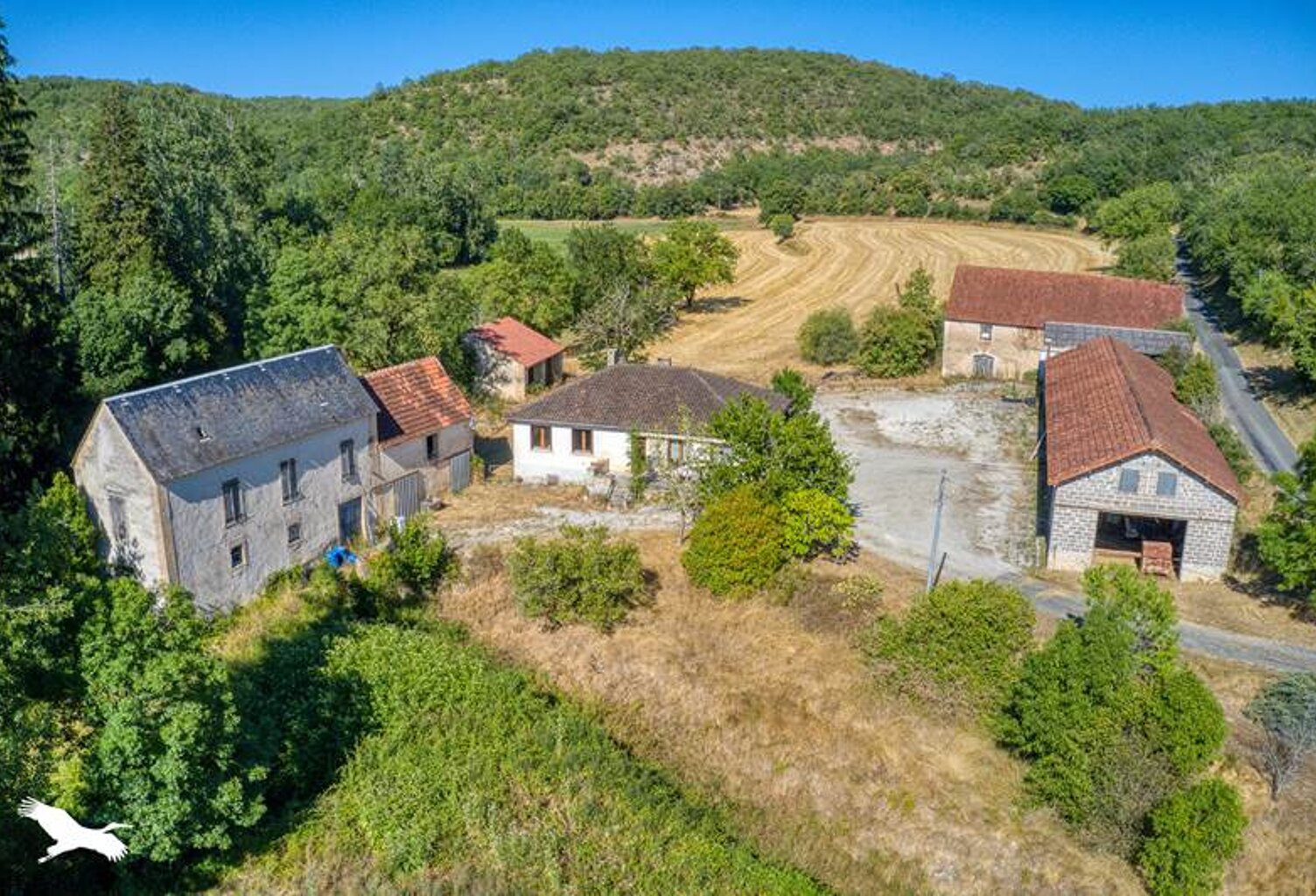 Corps de Ferme de 4 pièces principales — photo 1