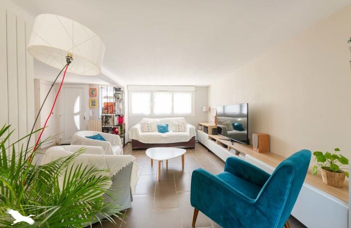 Maison en pierre de 6 pièces principales — photo 2