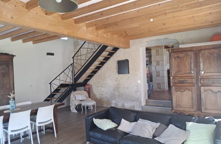 Maison en pierre de 5 pièces principales — photo 2