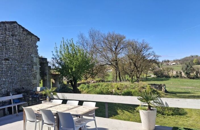 Maison en pierre de 5 pièces principales — photo 3