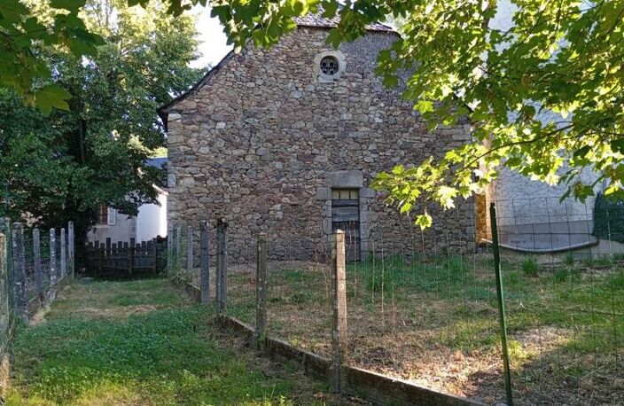Maison en pierre de 7 pièces principales — photo 3