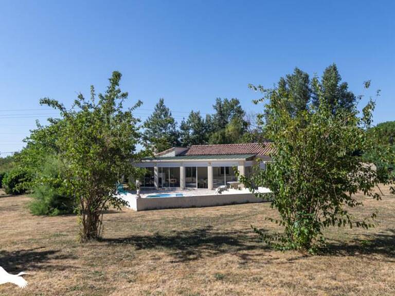 Villa de 4 pièces principales — photo 1