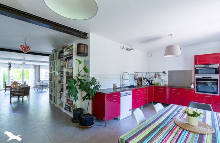 Vente maison 8 pièces 211 m² Magny-les-Hameaux (78114) — photo 3