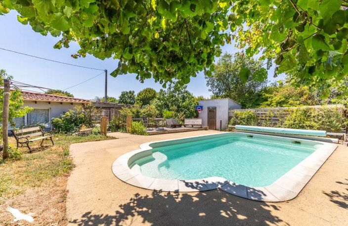 Maison en pierre de 4 pièces principales — photo 3