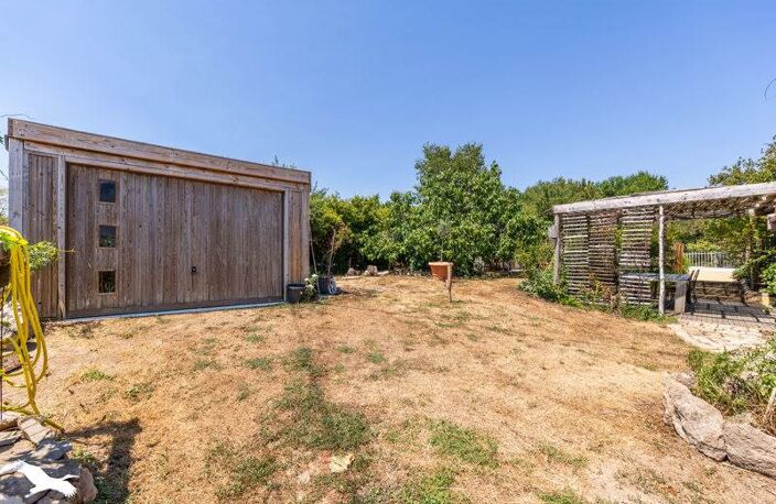 Maison en pierre de 4 pièces principales — photo 4