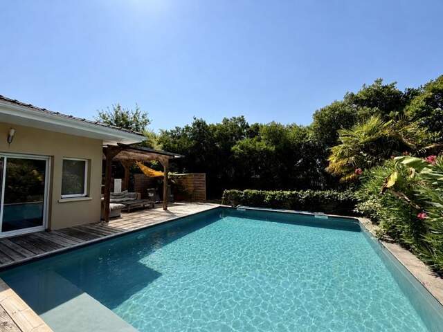 Contemporaine de 5 pièces principales — photo du bien