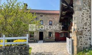 Maison 9 Pièces 264 m² à vendre à Usson-en-Forez (42550)